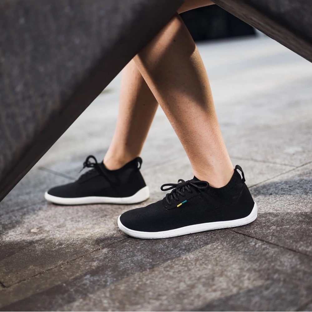 Be Lenka Stride Barefoot Sneakers